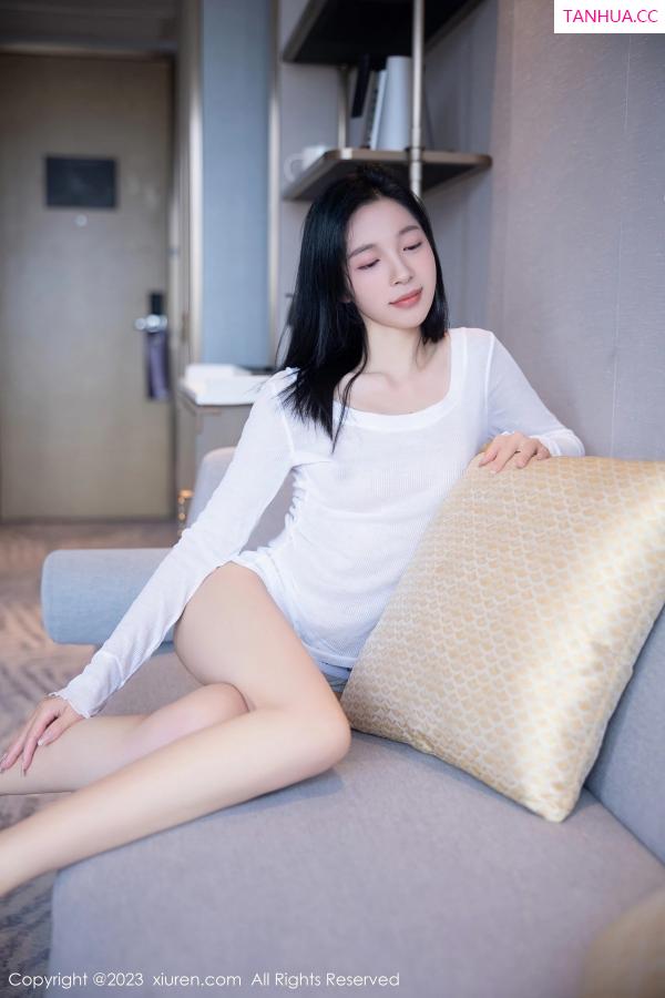 刘蓝蔻 Eva_茜茜 [XiuRen]高清写真图 2023.04.23 No.6619 茜茜Kimi 清纯美腿第3张图片